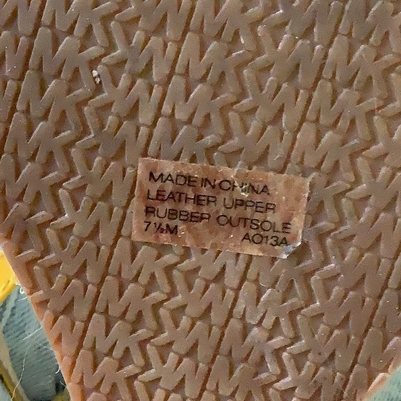 Michael Kors shoes - Picture 7 of 7